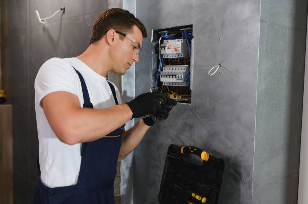 Best Electrical Outlet Repair  in Ravenna, OH